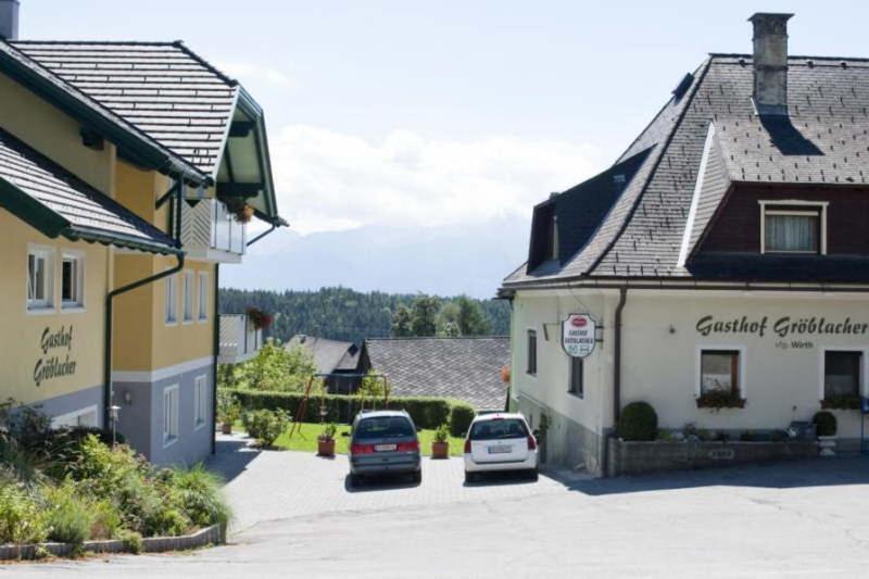 Gaestehaus Groeblacher Köstenberg Exterior foto